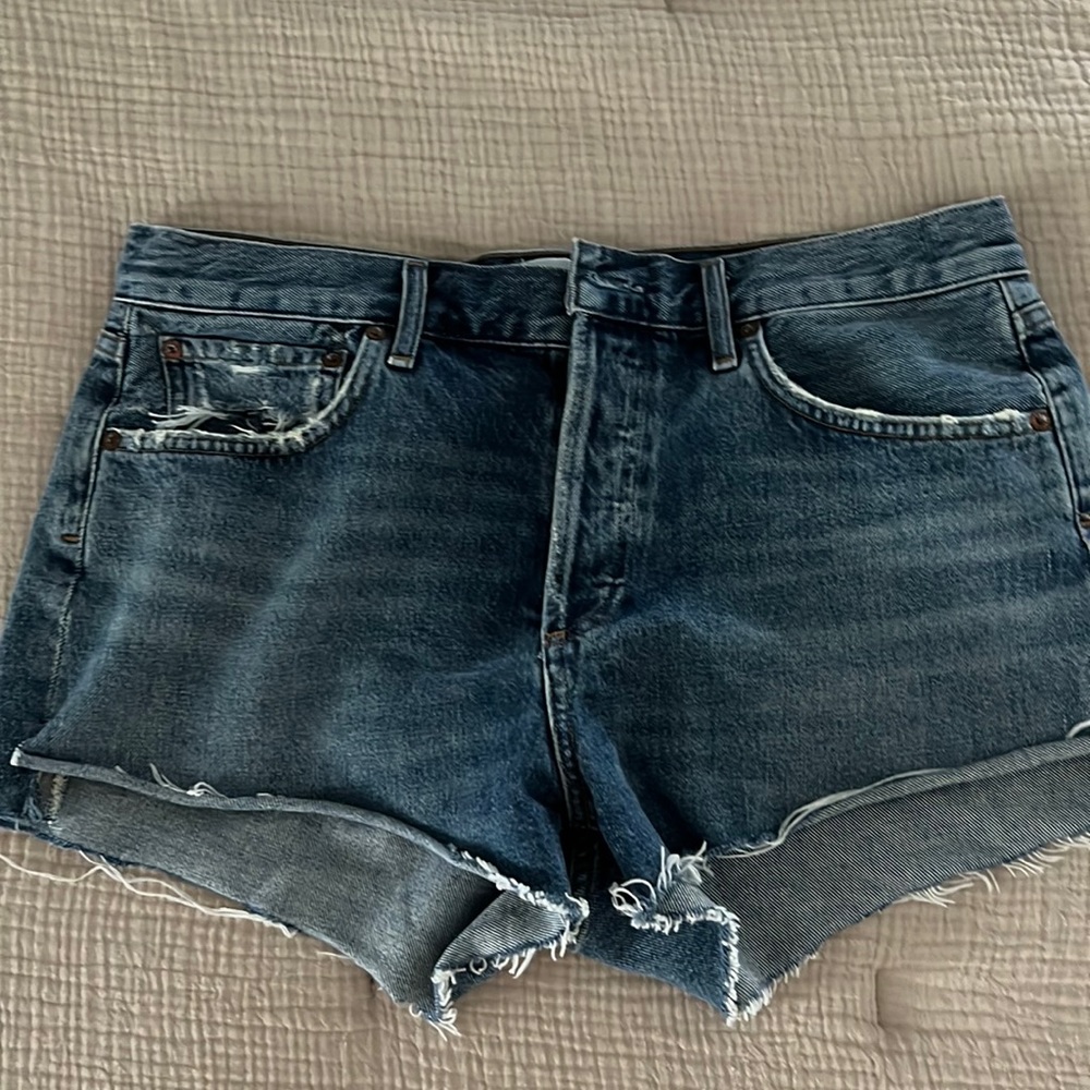 A golde Parker shorts